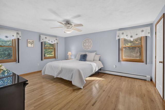 19 Kristyn Ln, North Reading, MA 01864