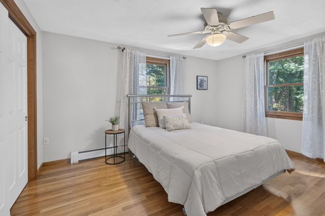19 Kristyn Ln, North Reading, MA 01864