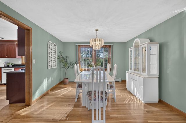 19 Kristyn Ln, North Reading, MA 01864