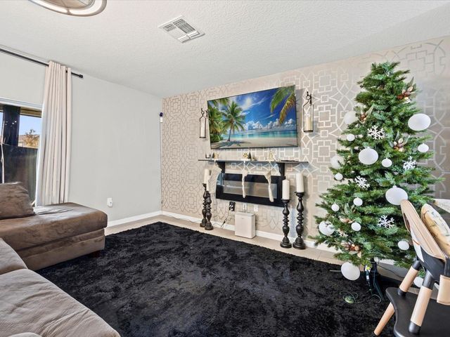 347 ARBOR LAKES DRIVE, Davenport, FL 33896