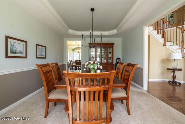 18 Willow Court, Manahawkin, NJ 08050