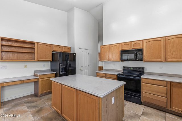 3689 E ENCINAS Avenue, Gilbert, AZ 85234