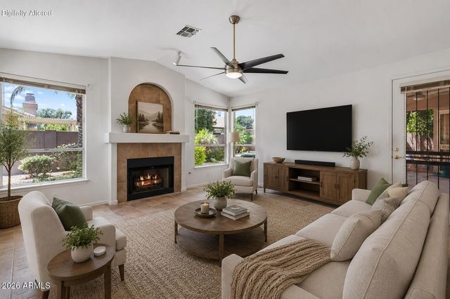 3689 E ENCINAS Avenue, Gilbert, AZ 85234