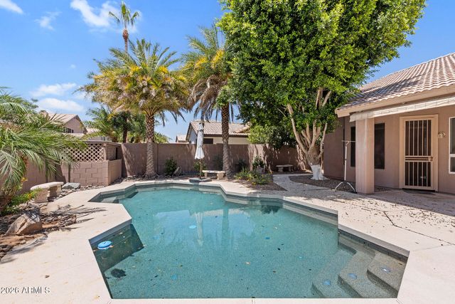 3689 E ENCINAS Avenue, Gilbert, AZ 85234
