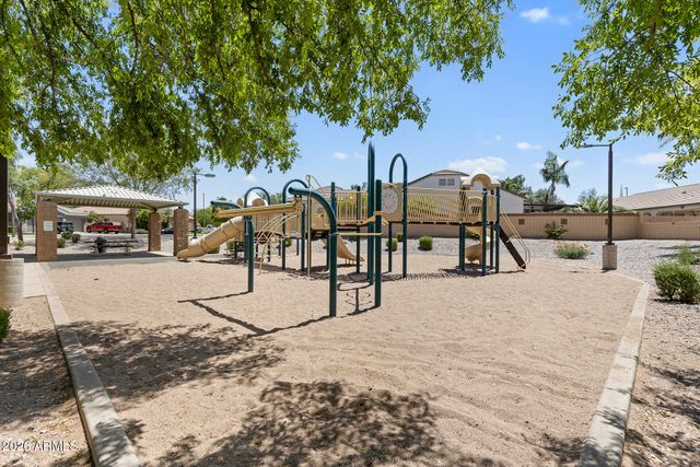 3689 E ENCINAS Avenue, Gilbert, AZ 85234