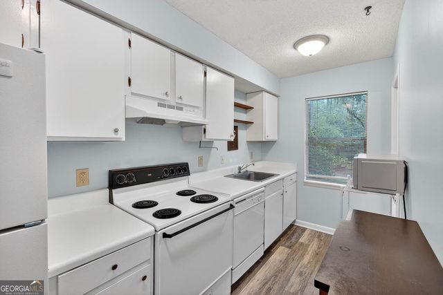 800 Mallery Street 33, St. Simons, GA 31522