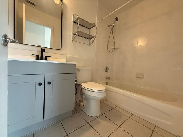 512 DEWHURST STREET, Port Charlotte, FL 33954