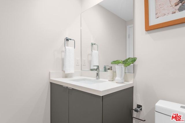 1226 S Bedford Street 502, Los Angeles, CA 90035