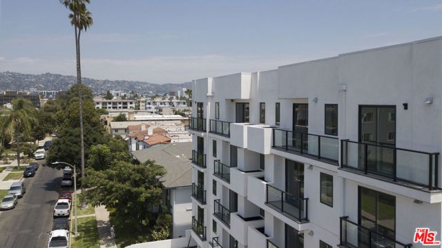 1226 S Bedford Street 502, Los Angeles, CA 90035