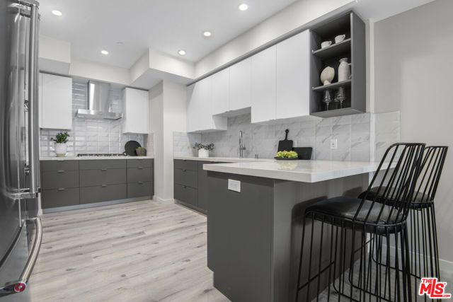 1226 S Bedford Street 502, Los Angeles, CA 90035