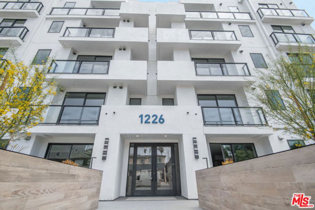 1226 S Bedford Street 502, Los Angeles, CA 90035