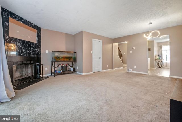 3902 HUNT HARBOR, Middle River, MD 21220