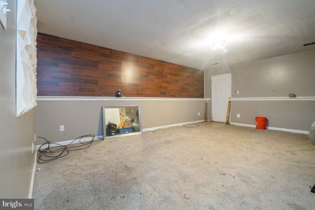 3902 HUNT HARBOR, Middle River, MD 21220