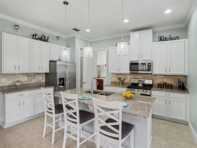 2388 DATURA LOOP, St Cloud, FL 34772