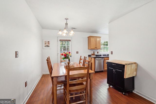 10 Strickland Way, Lavonia, GA 30553