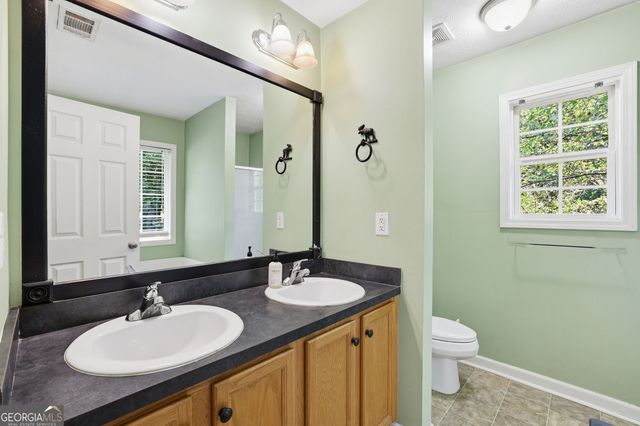 10 Strickland Way, Lavonia, GA 30553