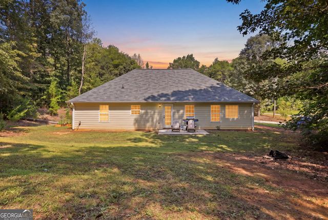10 Strickland Way, Lavonia, GA 30553
