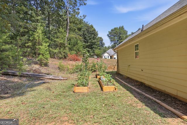 10 Strickland Way, Lavonia, GA 30553