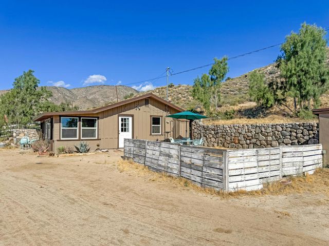 10505 Hess Boulevard, Morongo Valley, CA 92256
