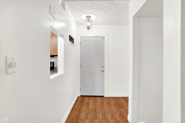 5218 Padre Lane, Indianapolis, IN 46237