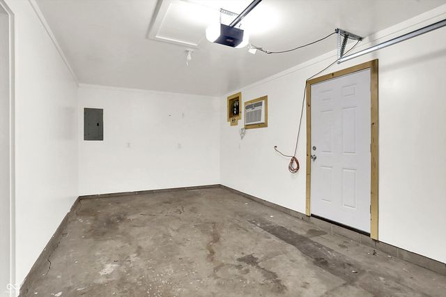 5218 Padre Lane, Indianapolis, IN 46237