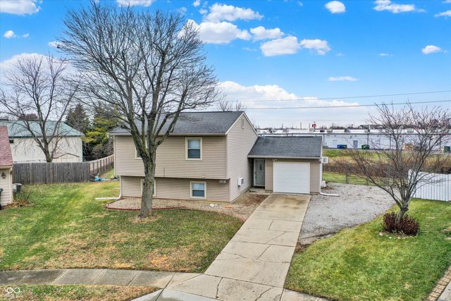 5218 Padre Lane, Indianapolis, IN 46237