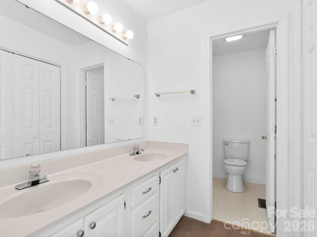 1 Strathmore Drive, Arden, NC 28704