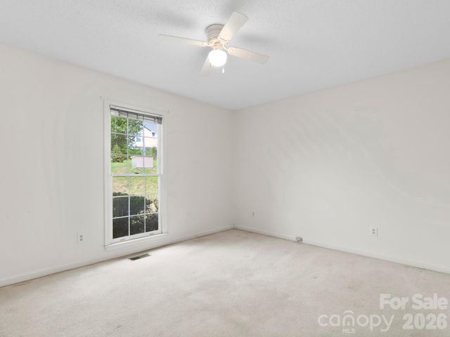 1 Strathmore Drive, Arden, NC 28704