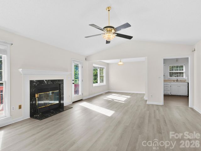 1 Strathmore Drive, Arden, NC 28704