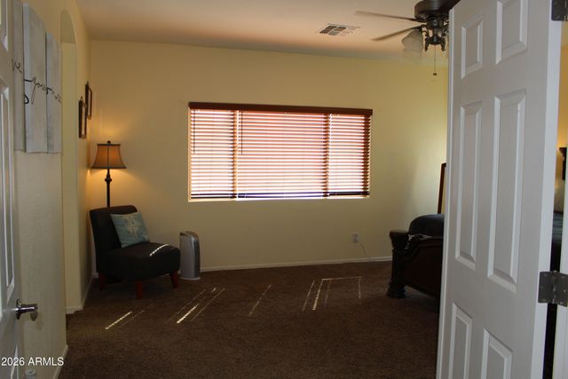 901 E HEATHER Drive, San Tan Valley, AZ 85140