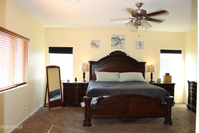 901 E HEATHER Drive, San Tan Valley, AZ 85140