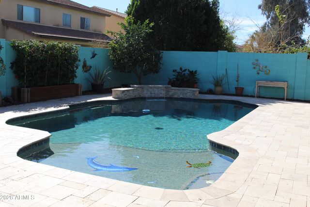 901 E HEATHER Drive, San Tan Valley, AZ 85140