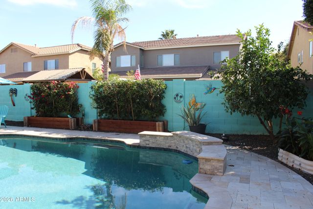 901 E HEATHER Drive, San Tan Valley, AZ 85140