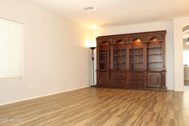 901 E HEATHER Drive, San Tan Valley, AZ 85140