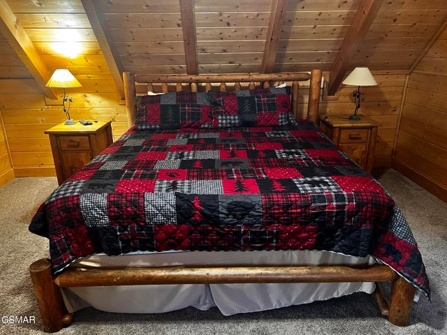 3216 White Falcon Way, Pigeon Forge, TN 37863