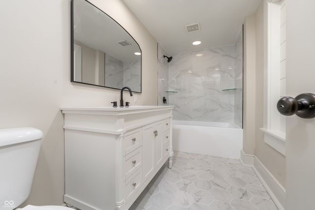 200 W Main Street, Centerville, IN 47330