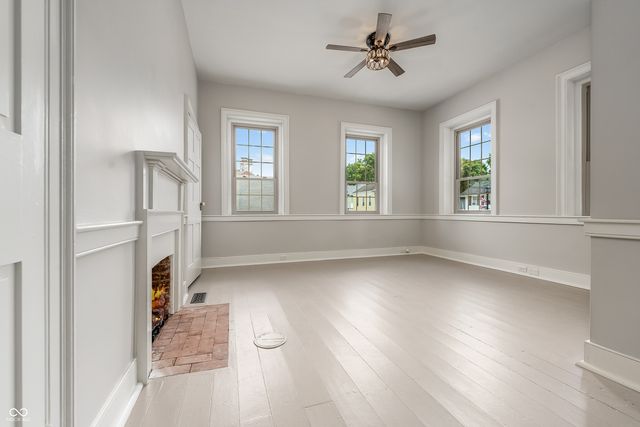 200 W Main Street, Centerville, IN 47330