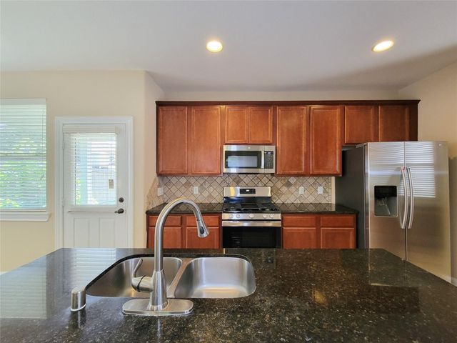 50 W Montfair Boulevard, The Woodlands, TX 77382