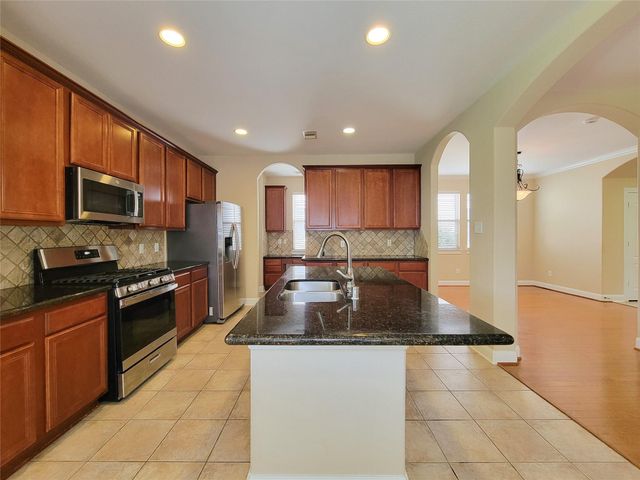 50 W Montfair Boulevard, The Woodlands, TX 77382