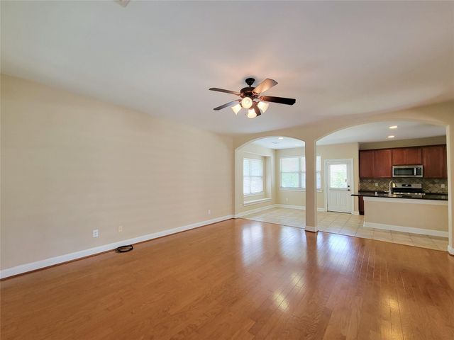 50 W Montfair Boulevard, The Woodlands, TX 77382
