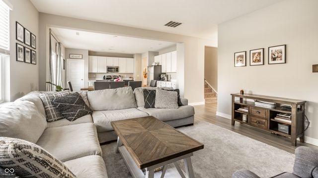 4873 Oak Hill Drive, Lebanon, IN 46052