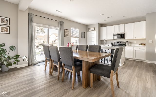 4873 Oak Hill Drive, Lebanon, IN 46052