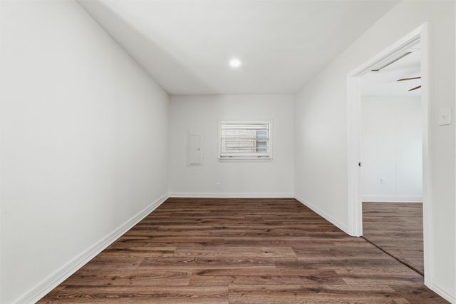 429 Blueberry Lane, Grand Prairie, TX 75052