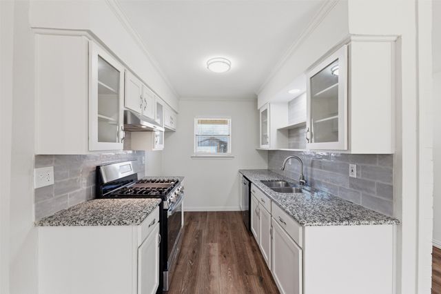 429 Blueberry Lane, Grand Prairie, TX 75052