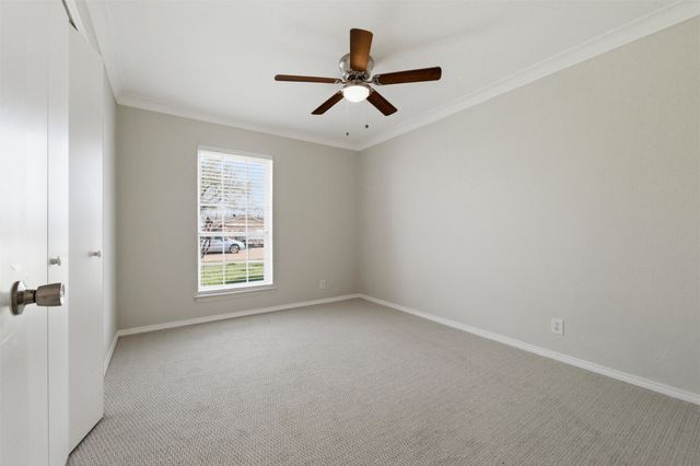 429 Blueberry Lane, Grand Prairie, TX 75052