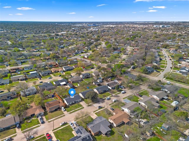 429 Blueberry Lane, Grand Prairie, TX 75052