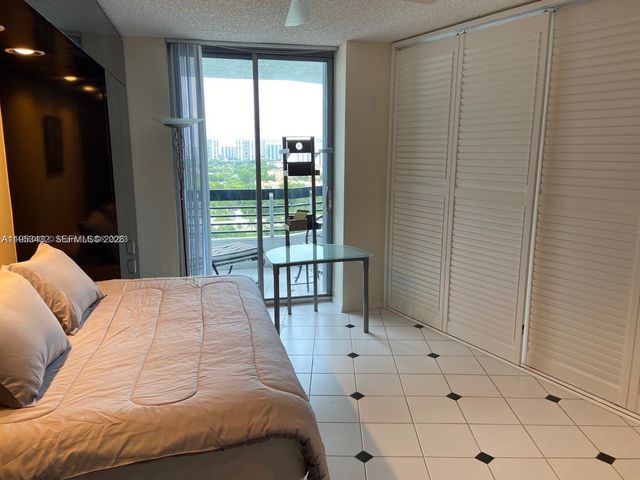 3530 Mystic Pointe Dr 1708, Aventura, FL 33180