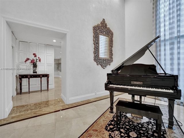 3530 Mystic Pointe Dr 1708, Aventura, FL 33180