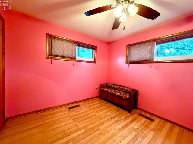 E 405 Parish Street, Sandusky, OH 44870