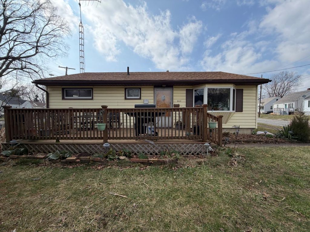 E 405 Parish Street, Sandusky, OH 44870